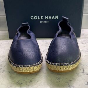Cole Haan Cloudfeel Leather Espadrille sz 7.5 Marine Blue Leather 🌸